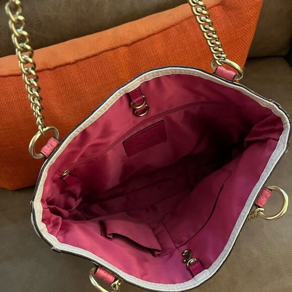 Coach Poppy Stylish Cream and Pink Women's Bag - Picture 3 of 10